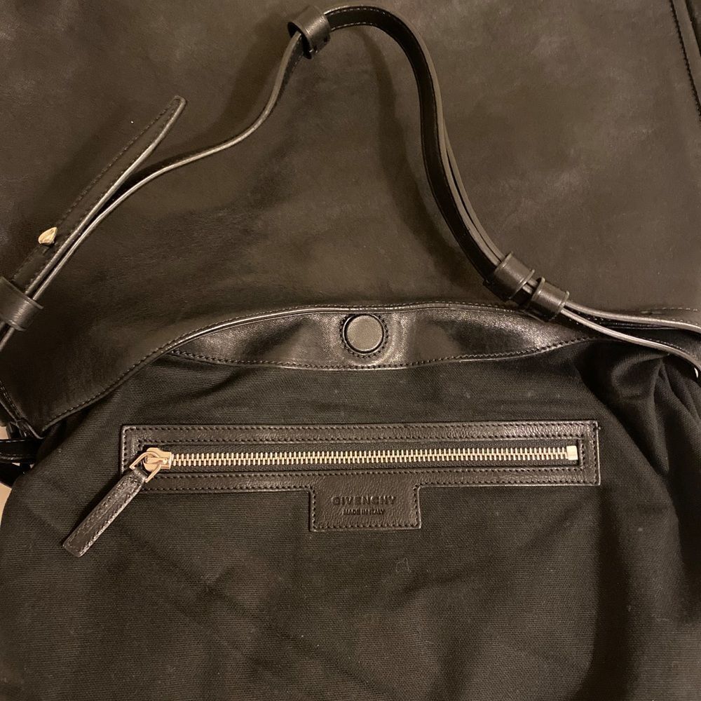 Givenchy Obsidian Lambskin Bag - 17x12x5 black lambskin , Nordstrom , EUC - Picture 6 of 6